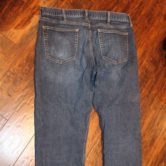 2/$20 🏷 Old Navy Men's Jeans Size 36x32 Excellent Condition - Picture 3 of 6